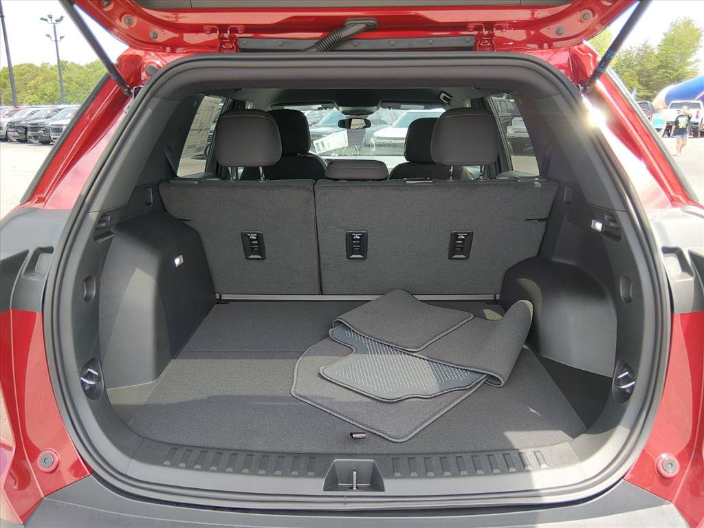 New 2026 Chevrolet Equinox LT FWD image 7
