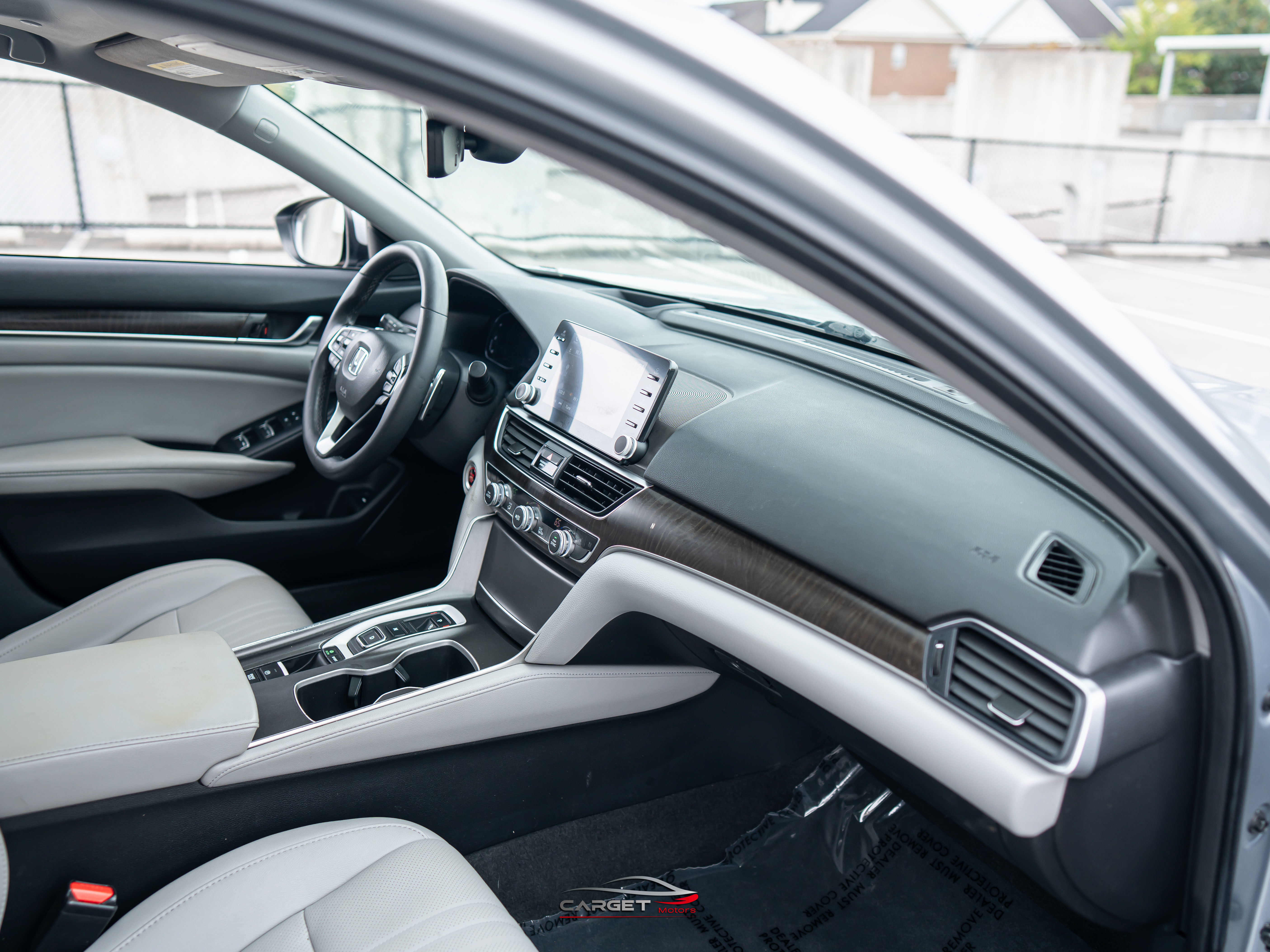 Used 2020 Honda Accord Touring image 14