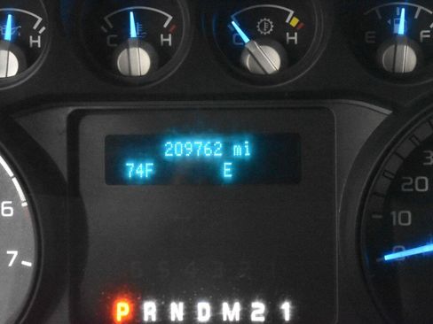 Used 2013 Ford F250 XLT w/ XLT Value Pkg AWD/4WD image 13
