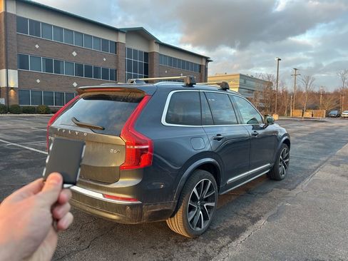 Used 2025 Volvo XC90 B6 Plus w/ Protection Package image 7