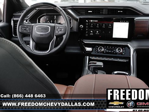 New 2025 GMC Sierra 1500 Denali Ultimate image 17