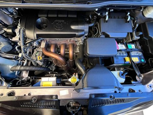 Used 2012 Toyota Sienna FWD image 20