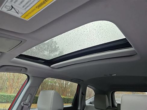 Used 2021 Honda CR-V Touring image 11