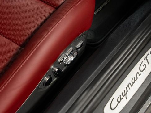 Used 2019 Porsche 718 Cayman GTS image 73