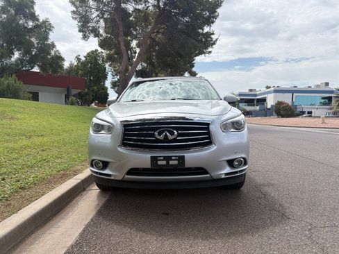 Used 2013 INFINITI JX35 FWD w/ Premium Pkg image 8