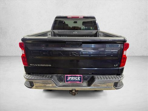 Used 2023 Chevrolet Silverado 1500 LT AWD/4WD image 4
