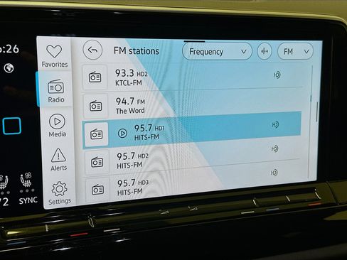 Used 2025 Volkswagen Atlas SE image 21