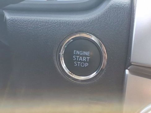 Used 2022 Toyota 4Runner Limited AWD/4WD image 12