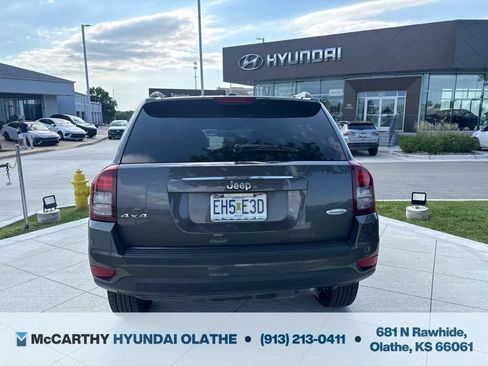 Used 2014 Jeep Compass Latitude AWD/4WD image 10