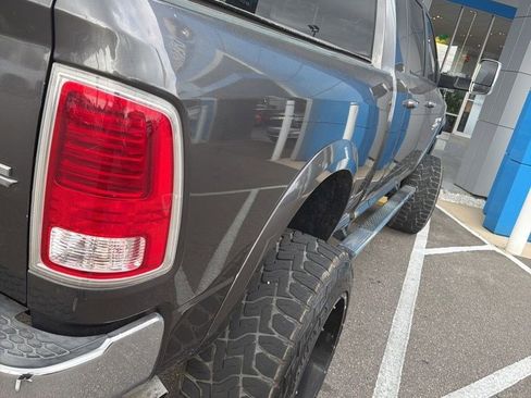 Used 2018 RAM 2500 Laramie AWD/4WD image 6