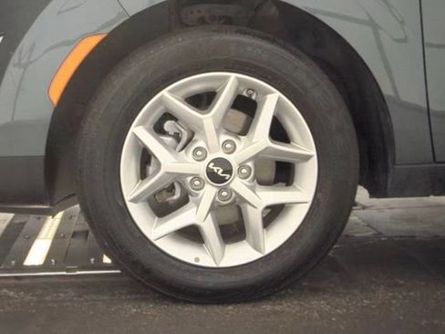 Certified 2025 Kia Soul LX w/ LX Technology Package FWD image 9
