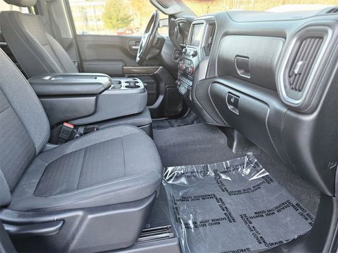 Used 2019 Chevrolet Silverado 1500 LT Trail Boss image 9