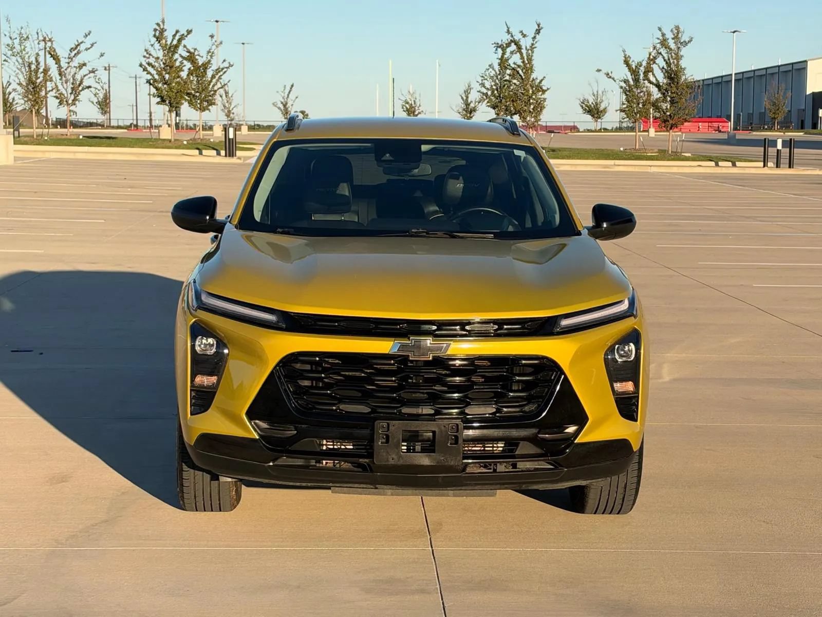 Used 2025 Chevrolet Trax ACTIV w/ Driver Confidence Package FWD image 2