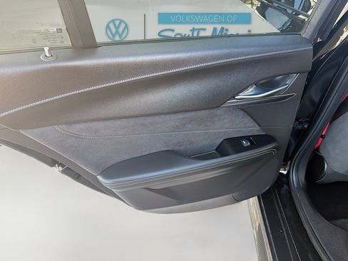 Used 2022 Cadillac CT4 V Blackwing w/ Carbon Fiber 1 Package image 26