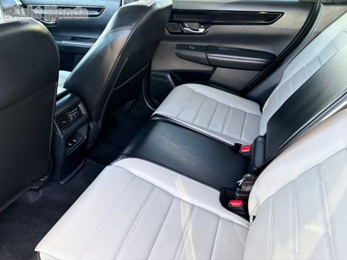 Used 2025 Honda CR-V Sport Touring image 26