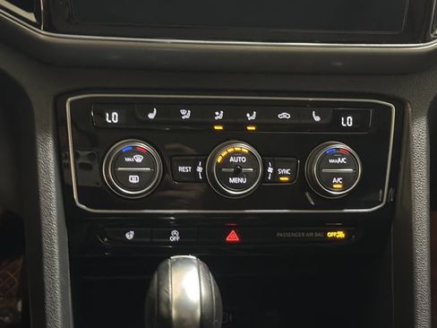 Used 2019 Volkswagen Atlas SEL AWD/4WD image 33