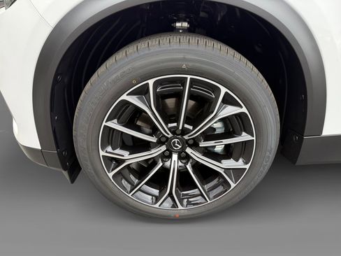 New 2025 MAZDA CX-70 Plug-In Hybrid w/ Premium Pkg image 9