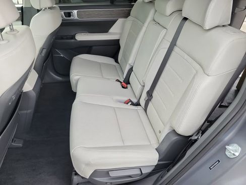 New 2025 Hyundai Santa Fe Limited image 21