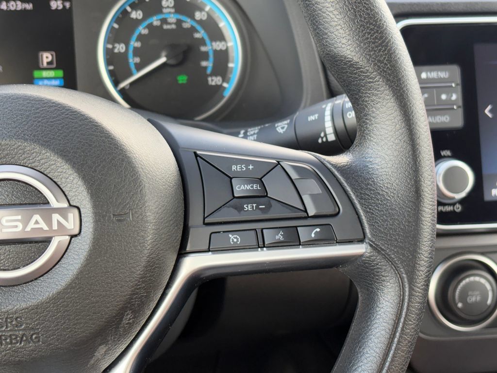 Used 2025 Nissan Leaf S w/ Protection Package FWD image 13