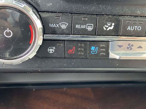 Used 2024 Ford F250 King Ranch w/ Chrome Package AWD/4WD image 25