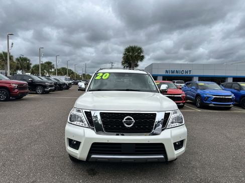 Used 2020 Nissan Armada Platinum image 11