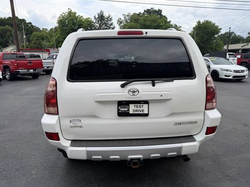 Used 2004 Toyota 4Runner Limited AWD/4WD image 3