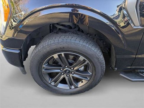 Used 2021 Ford F150 XLT w/ Equipment Group 302A High image 29