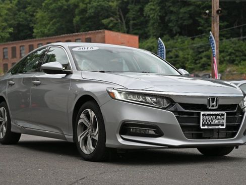 Used 2018 Honda Accord EX image 7