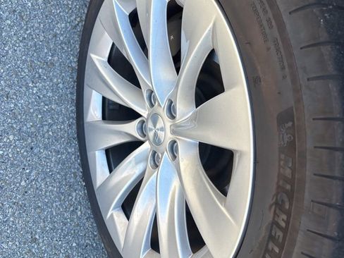 Used 2020 Tesla Model X Long Range image 14