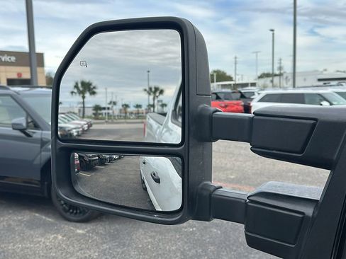 Used 2024 Ford F250 XLT image 19