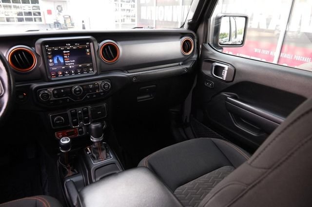Used 2021 Jeep Gladiator Mojave AWD/4WD image 26