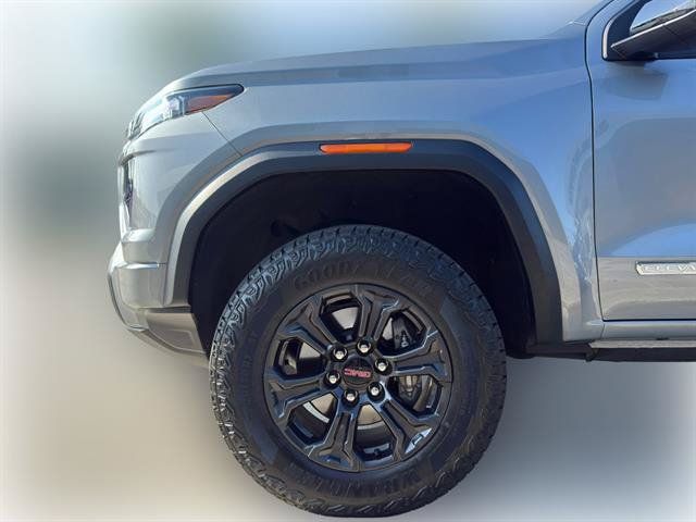 Used 2025 GMC Canyon Elevation w/ Convenience Package AWD/4WD image 4