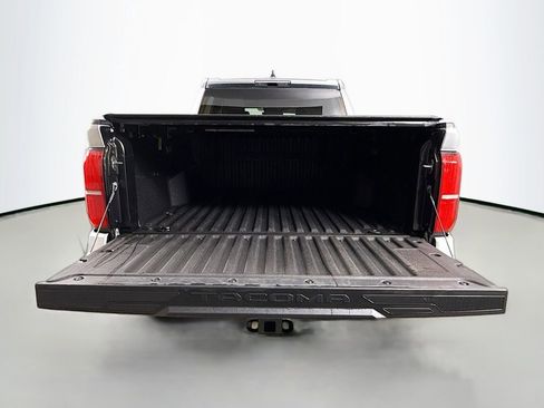 Certified 2024 Toyota Tacoma TRD Off-Road image 25