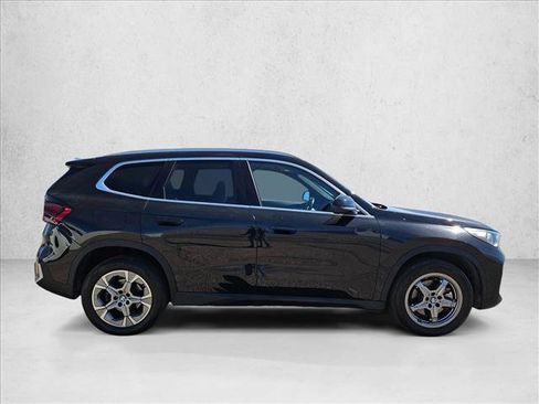 Used 2023 BMW X1 xDrive28i image 4