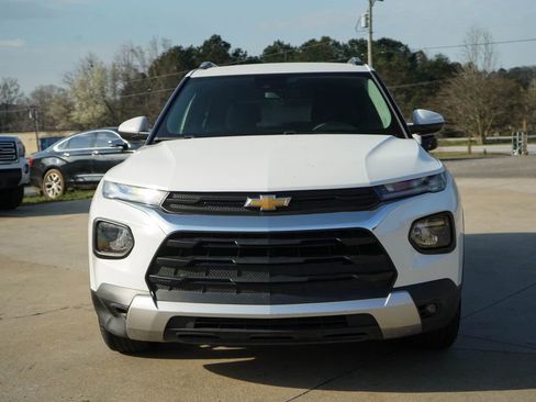 Used 2023 Chevrolet TrailBlazer LT FWD image 10