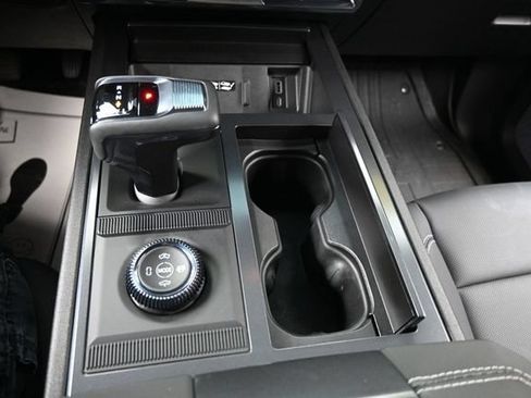 Used 2026 GMC Hummer EV 4x4 Crew Cab w/ Carbon Fiber Edition Package image 11