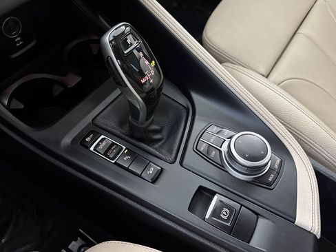 Used 2020 BMW X1 xDrive28i w/ Premium Package AWD/4WD image 17