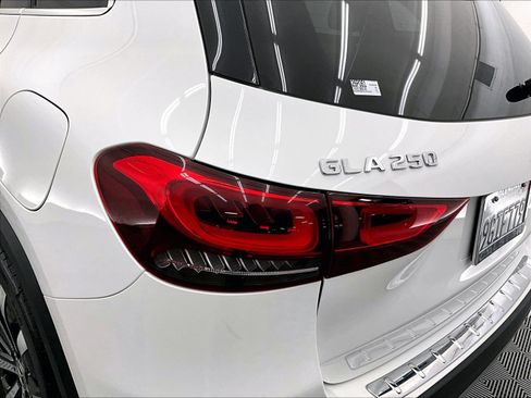 Certified 2023 Mercedes-Benz GLA 250 image 27