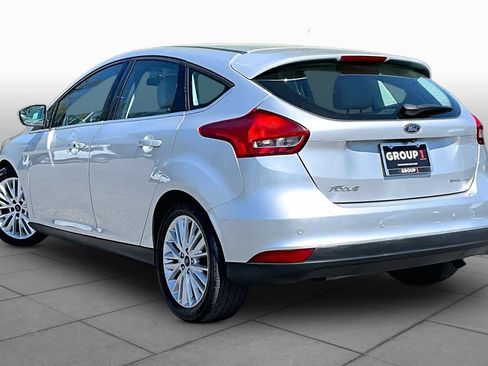 Used 2017 Ford Focus Titanium FWD image 12