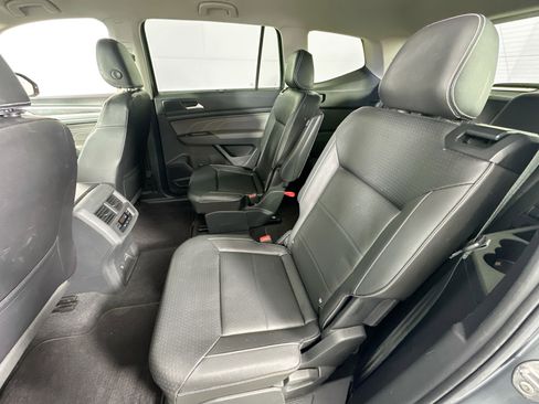 Used 2023 Volkswagen Atlas SE image 23