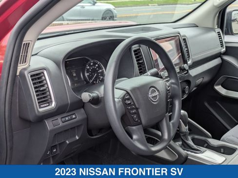 Used 2023 Nissan Frontier SV w/ Tow Package AWD/4WD image 15