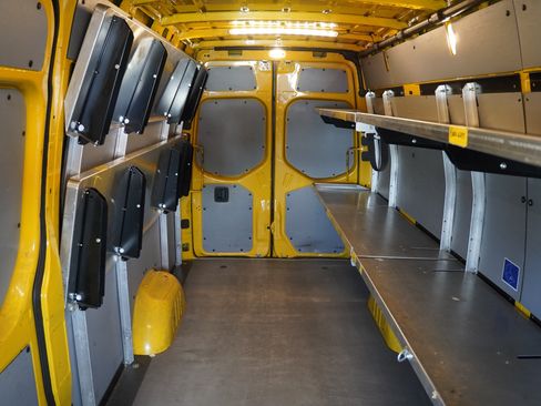 Used 2021 Mercedes-Benz Sprinter 2500 image 14