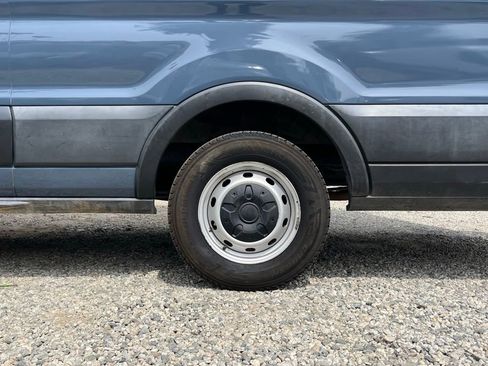 Used 2020 Ford Transit 250 148 High Roof Extended image 13