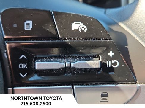 Used 2024 Hyundai Tucson SE image 19