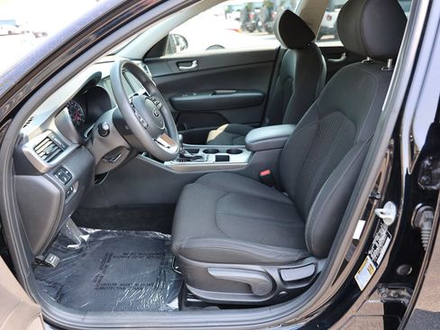 Used 2020 Kia Optima LX FWD image 14