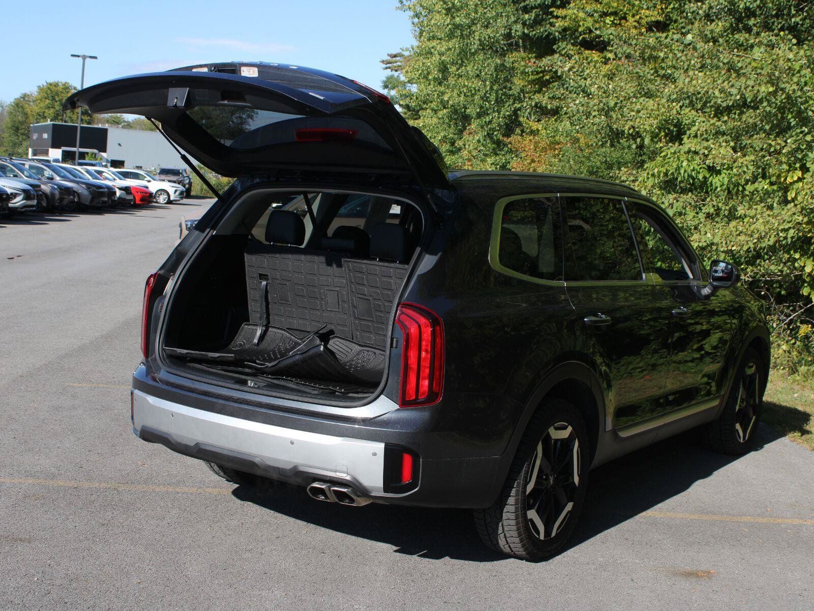 Used 2024 Kia Telluride S w/ S Sunroof Package AWD/4WD image 7