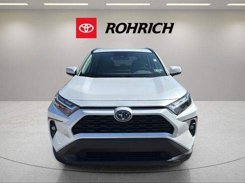 Used 2023 Toyota RAV4 XLE Premium AWD/4WD image 2