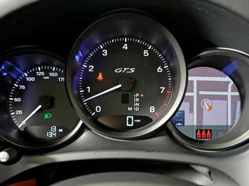 New 2026 Porsche Macan GTS image 21