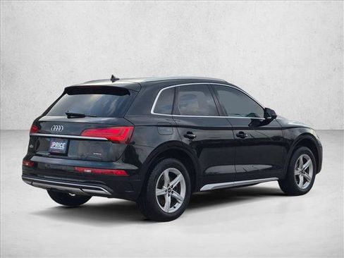 Used 2021 Audi Q5 2.0T Premium w/ Convenience Package AWD/4WD image 5