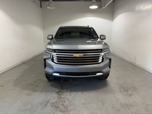 Used 2024 Chevrolet Tahoe High Country w/ Premium Package image 2